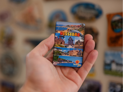 Why Fridge Magnets Rule as the Top Souvenir in Every Destination